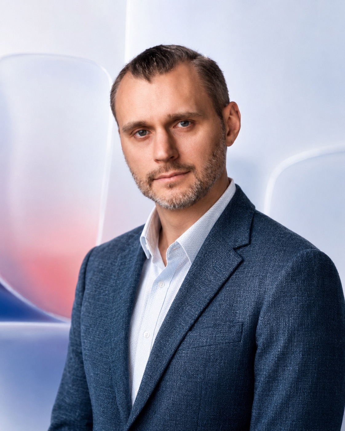 Портрет: Александр Апполонов